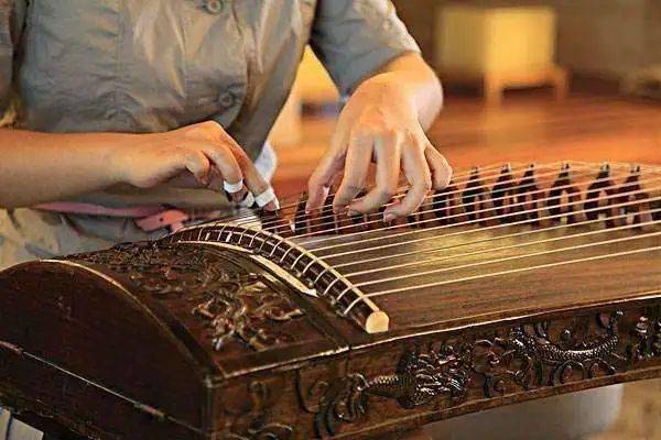 Chinese Guzheng: The Cultural Spirit of Its Five Major Regional Schools