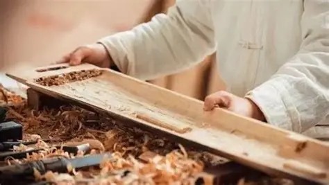 古琴价格分析：从面板材质看价值